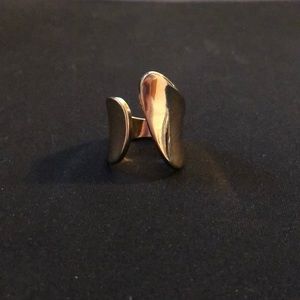 Gold ring
